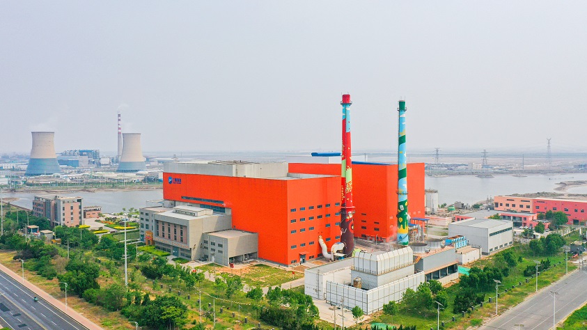 03.山東東營(yíng)環(huán)保發(fā)電廠(1200噸天).jpg 03.山東東營(yíng)環(huán)保發(fā)電廠(1200噸天).jpg